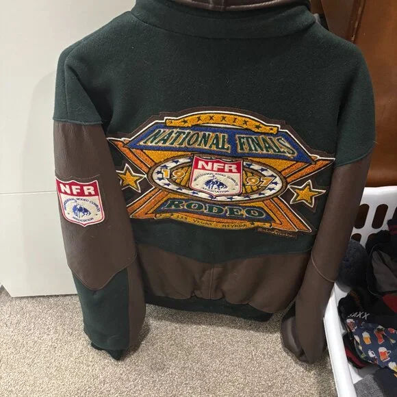 1997 NFR Rodeo Contestant Jacket - Picture 9 of 9